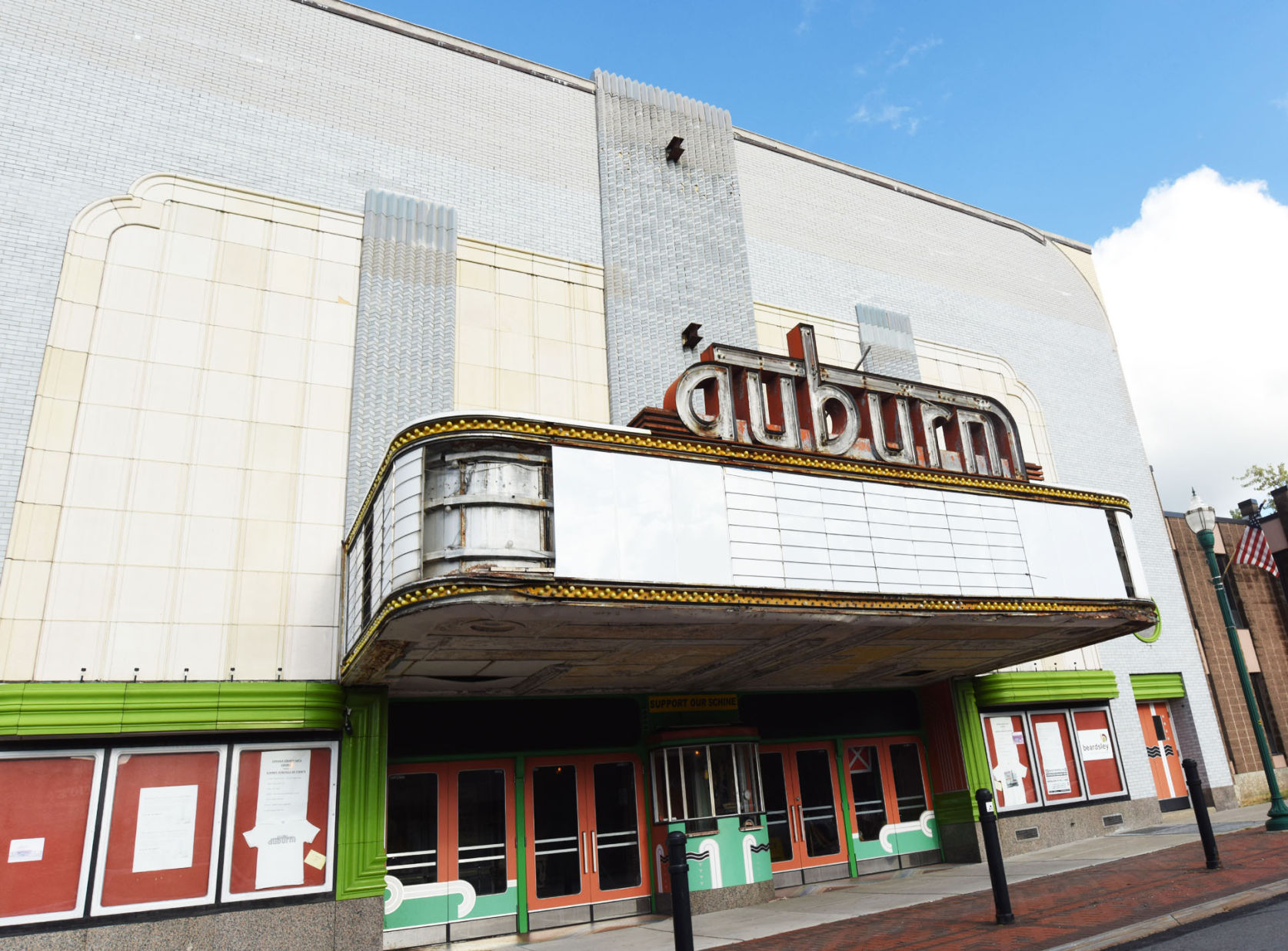 Auburn Schine Theater
